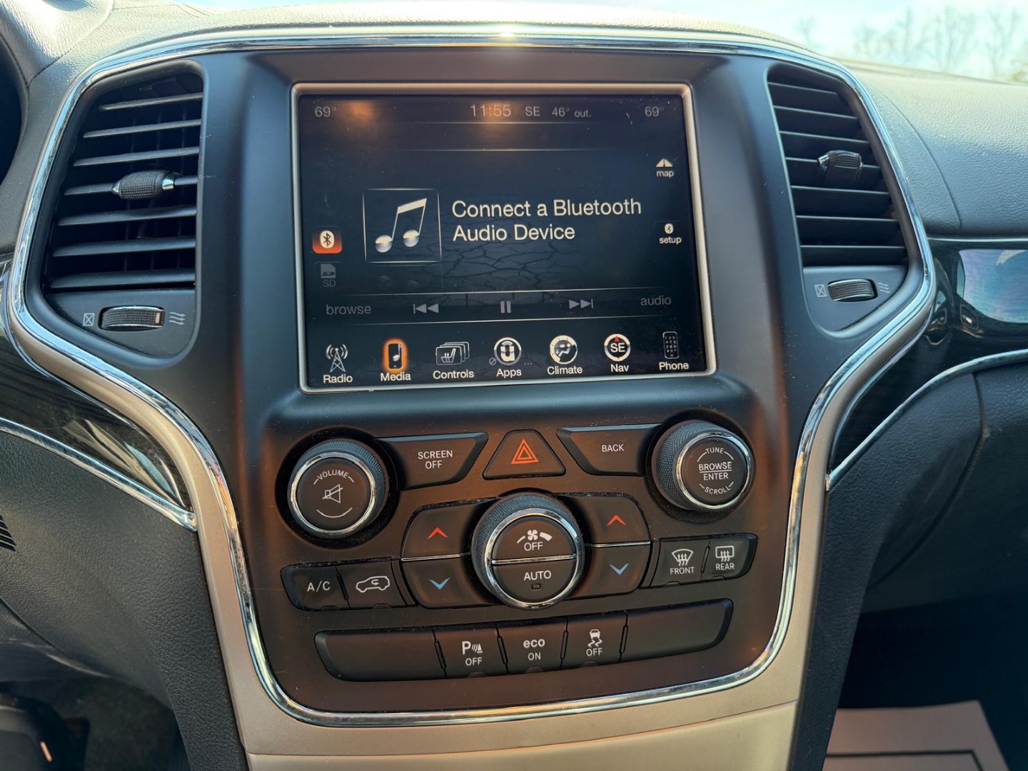 2014 Jeep Grand Cherokee Overland - Photo 40