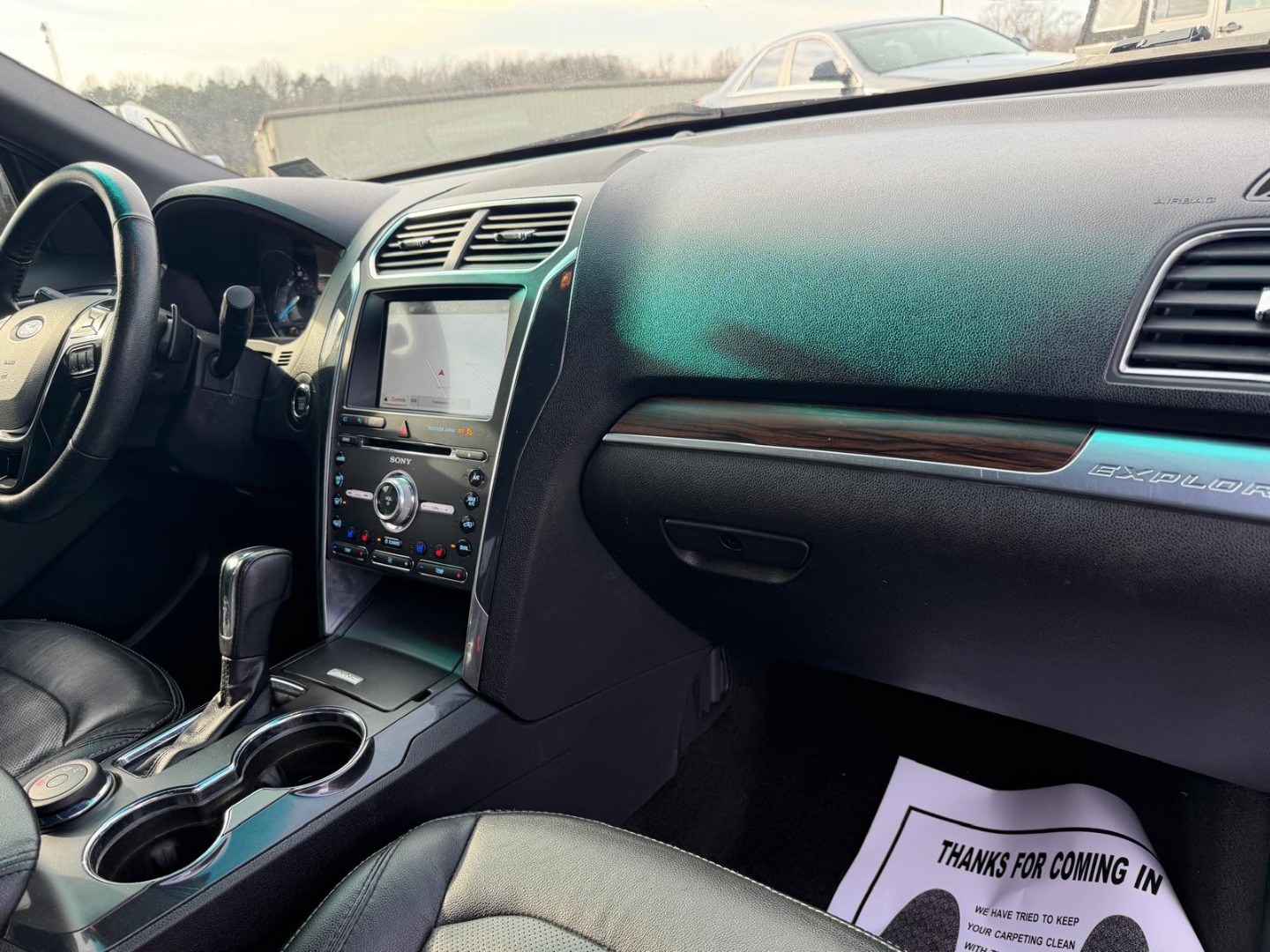 2017 Ford Explorer Limited - Photo 10