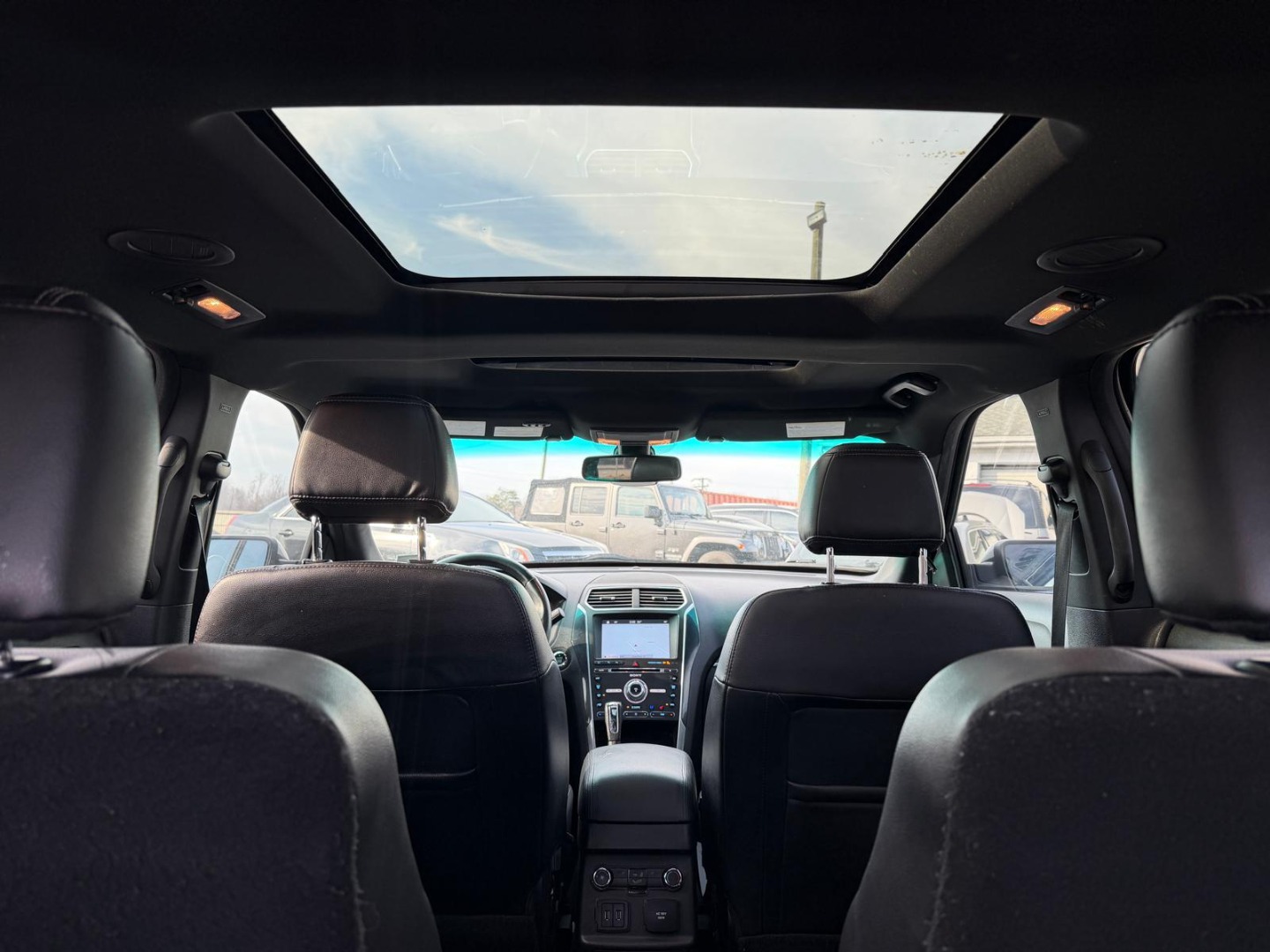 2017 Ford Explorer Limited - Photo 22