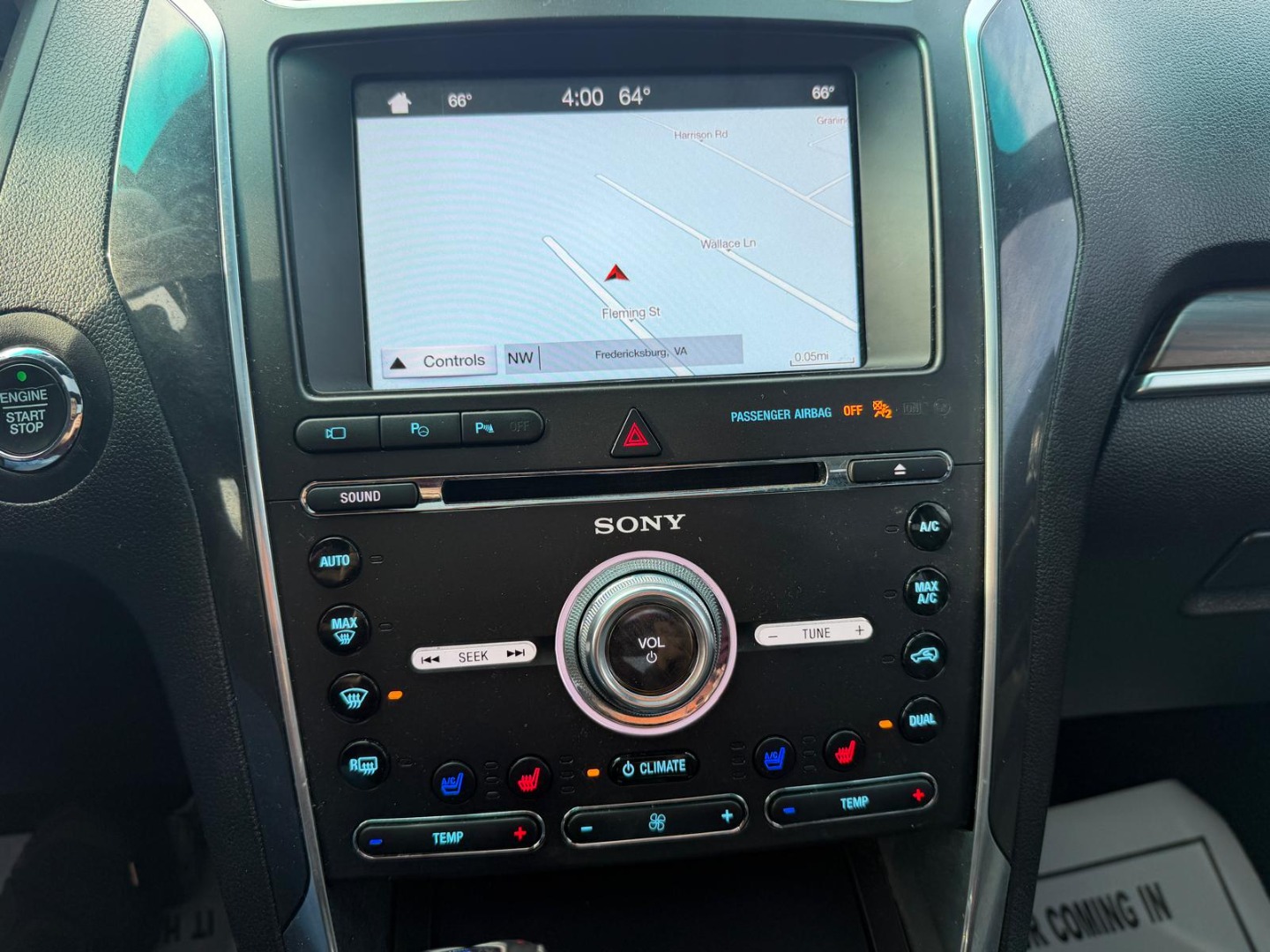 2017 Ford Explorer Limited - Photo 29