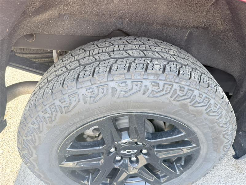 2023 Chevrolet Silverado 1500 RST - Photo 16