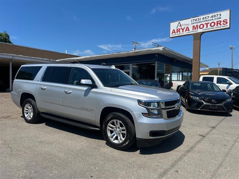 2019 Chevrolet Suburban 4WD 1500 LT's photo
