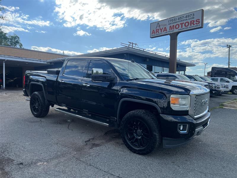 2016 GMC Sierra 4WD Crew Cab Standard Box Denali's photo