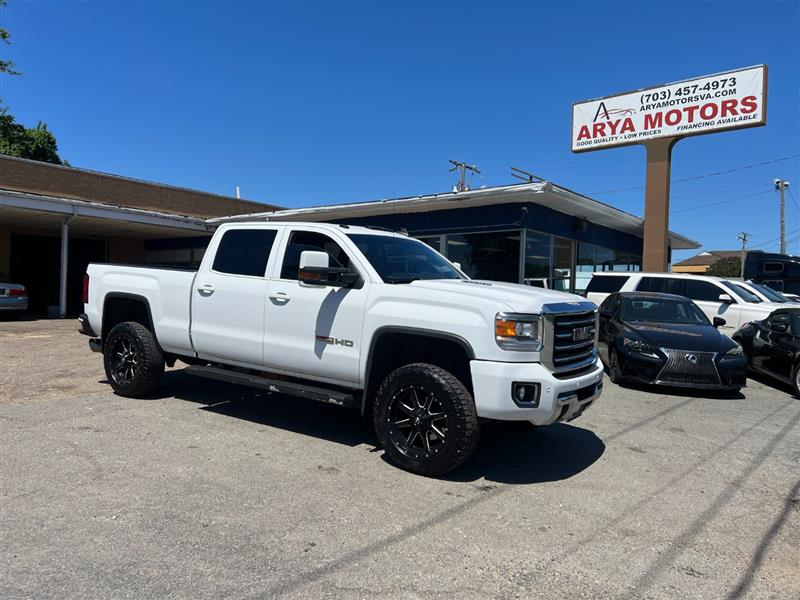 2015 GMC Sierra 4WD Crew Cab Short Box SLT's photo