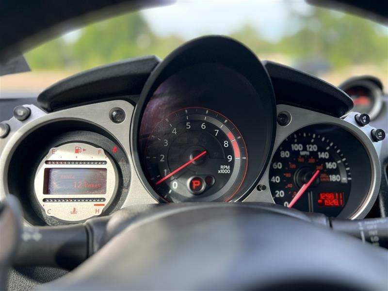2010 Nissan 370Z Touring - Photo 13