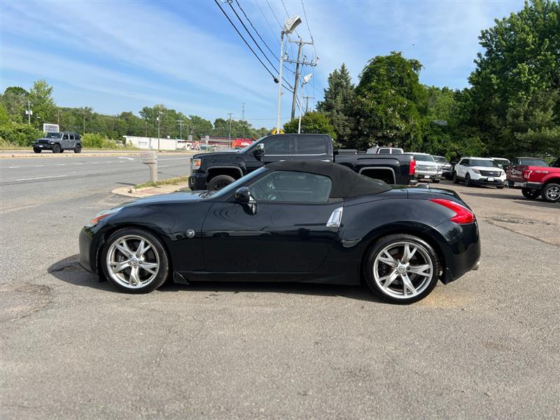 2010 Nissan 370Z Touring - Photo 7