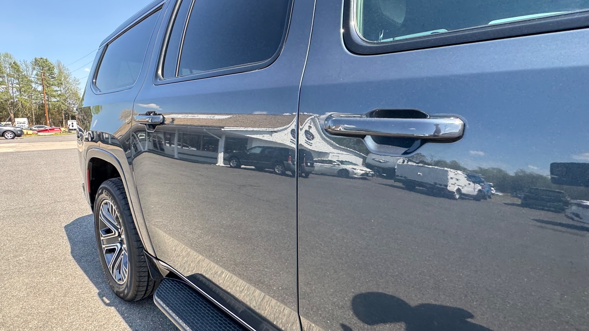 2024 Jeep Wagoneer L Series II - Photo 25
