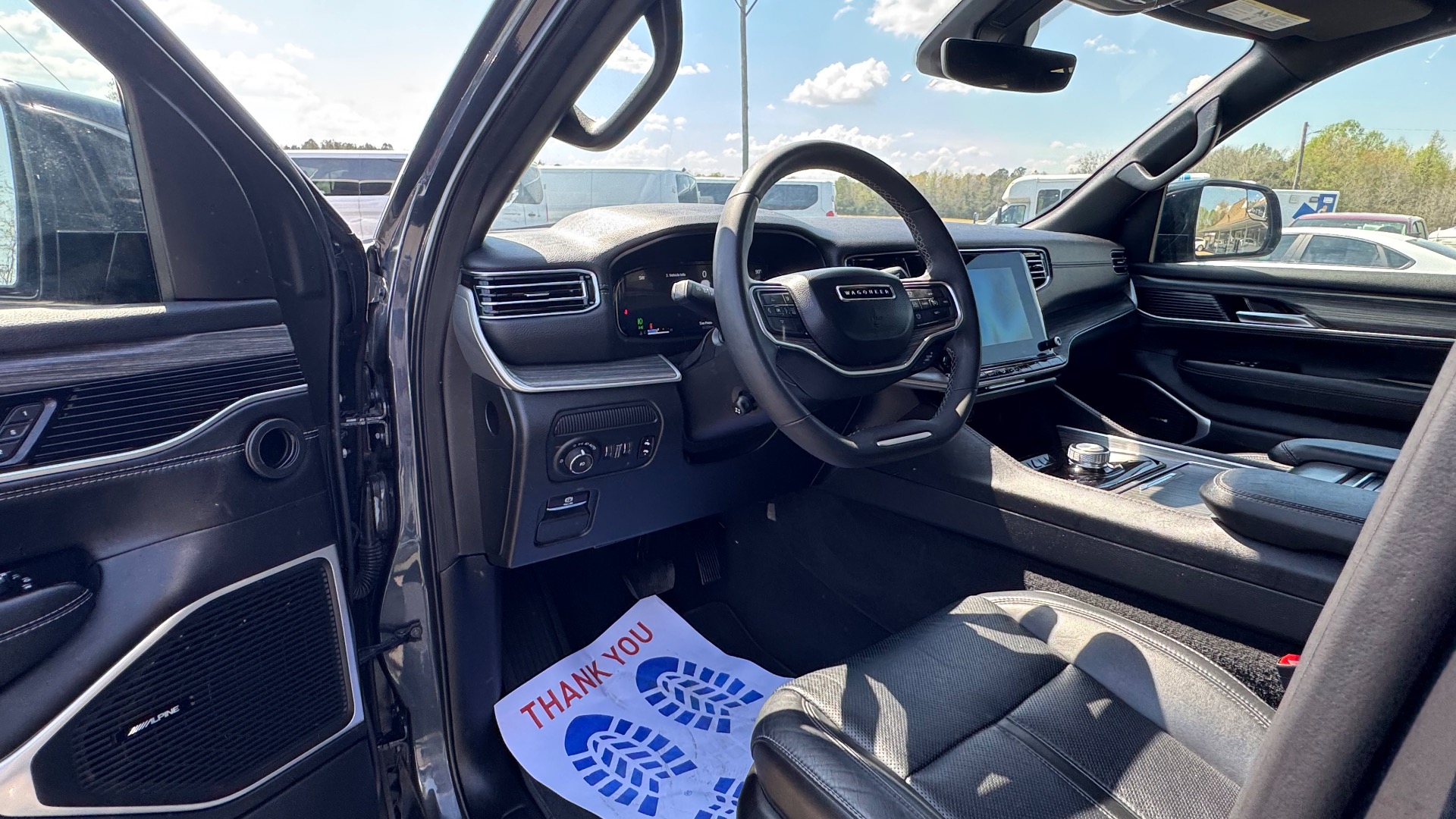 2024 Jeep Wagoneer L Series II - Photo 34