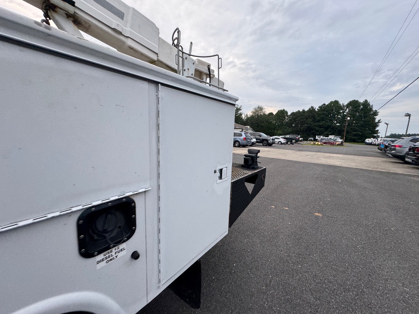 2004 Ford F-550 - Photo 15