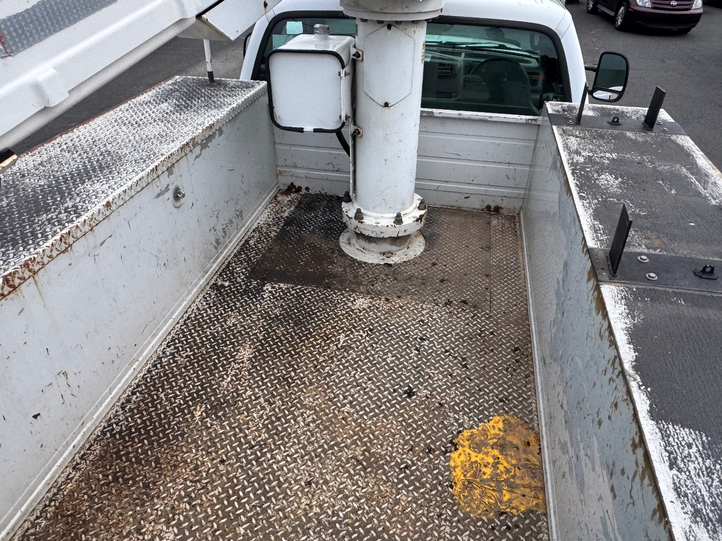 2004 Ford F-550 - Photo 58