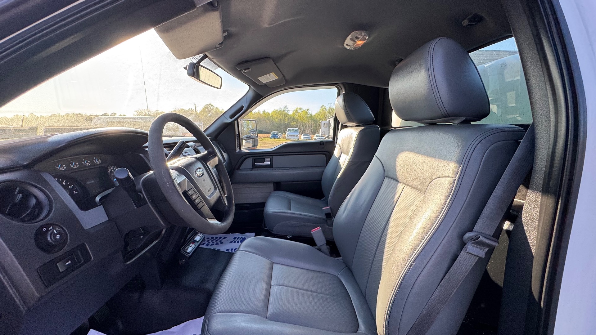 2014 Ford F-150 XL - Photo 38