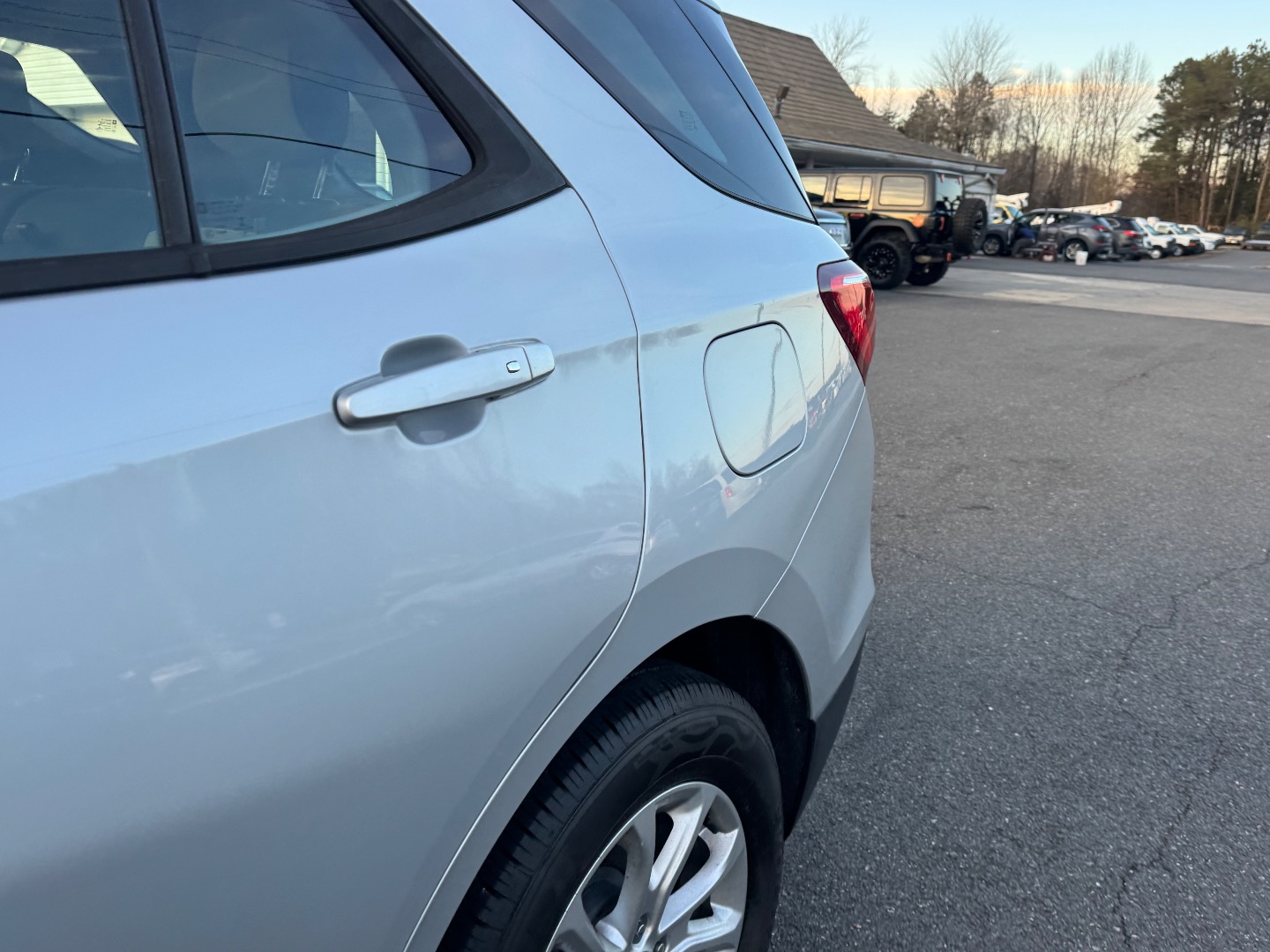 2018 Chevrolet Equinox LS - Photo 12