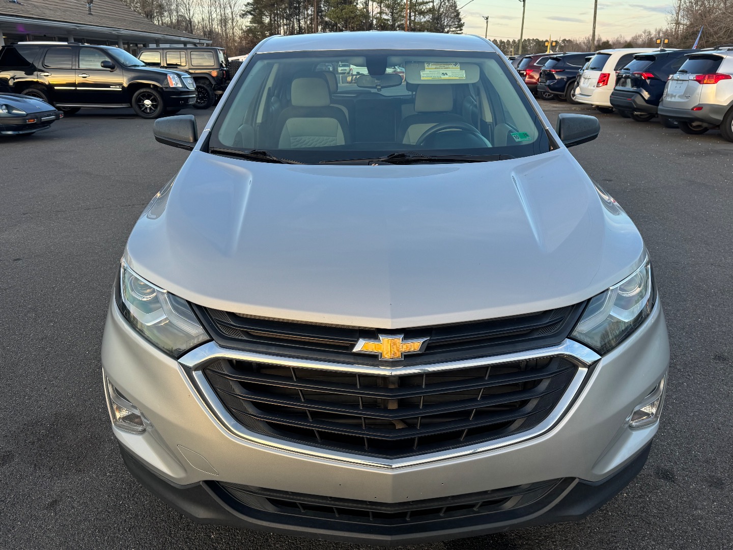 2018 Chevrolet Equinox LS - Photo 17