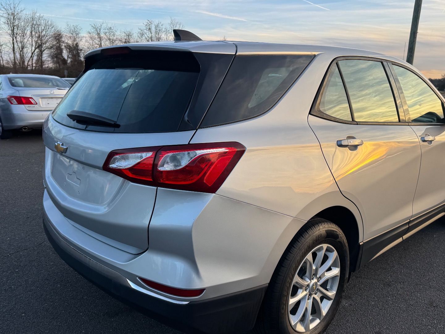 2018 Chevrolet Equinox LS - Photo 23