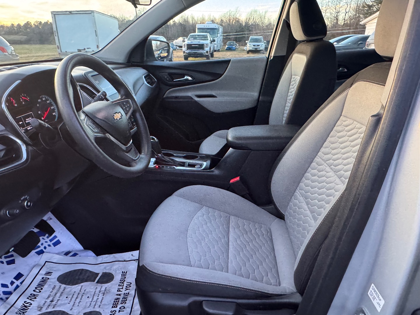 2018 Chevrolet Equinox LS - Photo 33