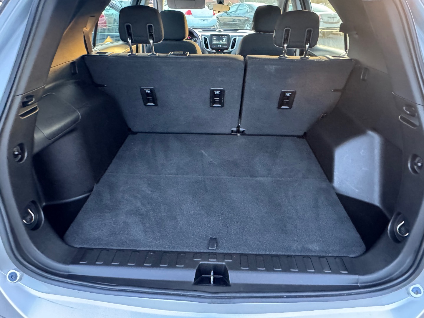 2018 Chevrolet Equinox LS - Photo 39