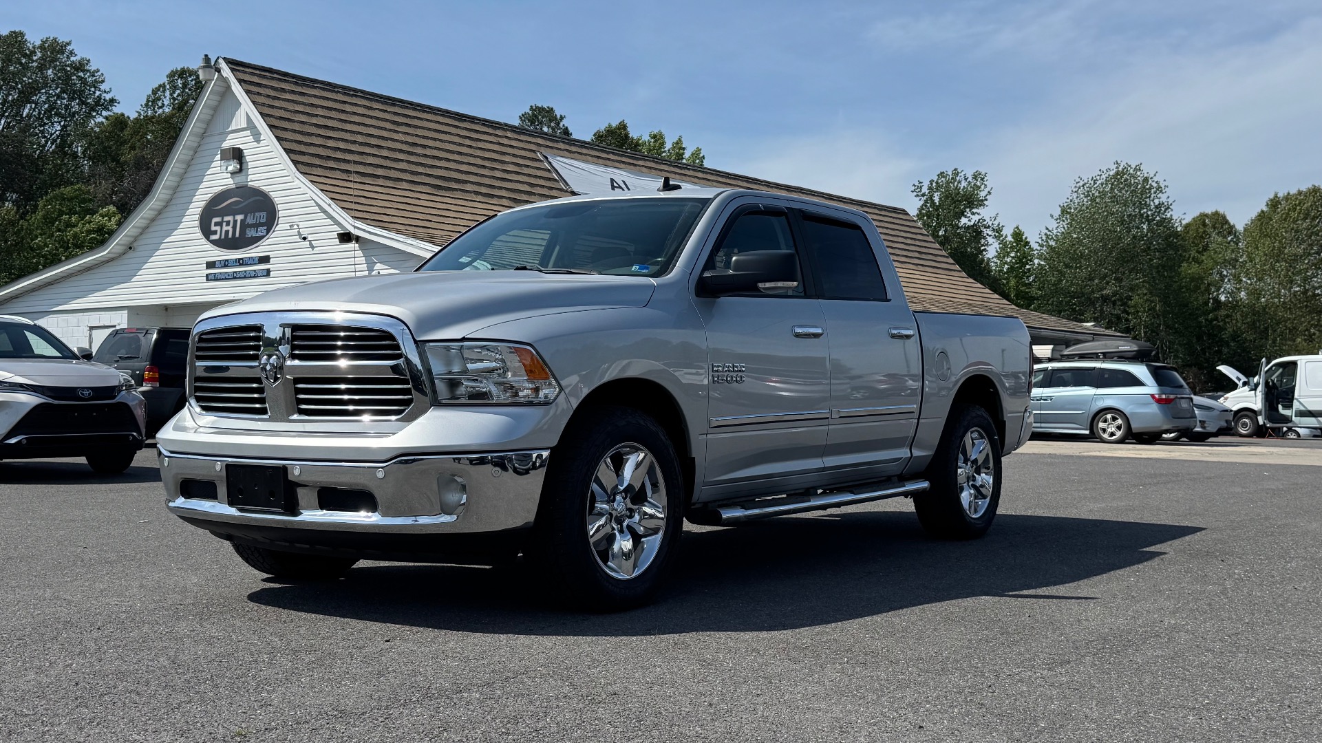 2018 RAM 1500 Big Horn 4x4 Crew Cab 5'7's photo