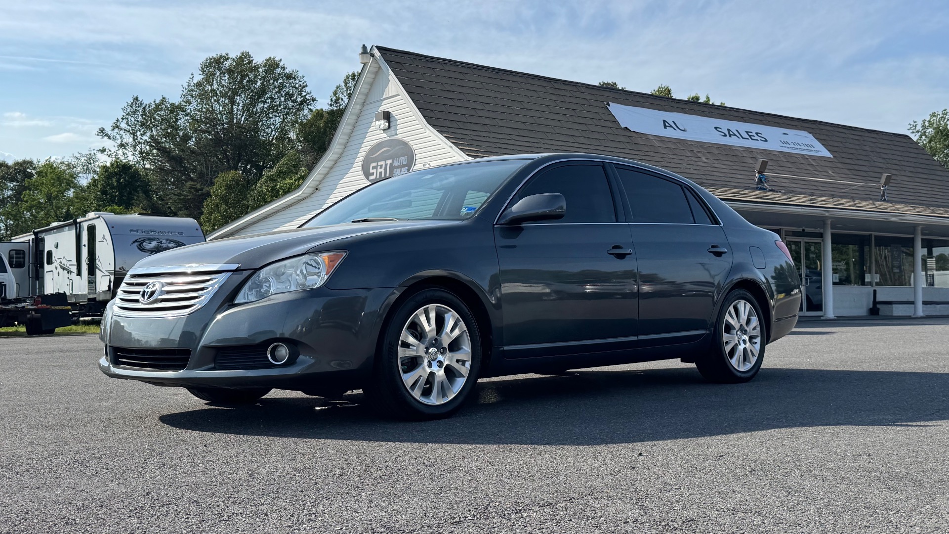 2008 Toyota Avalon's photo