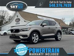 2022 VOLVO XC40 MOMENTUM