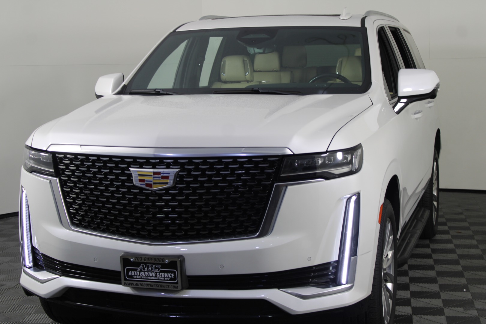 2022 Cadillac Escalade 4WD Premium Luxury's photo