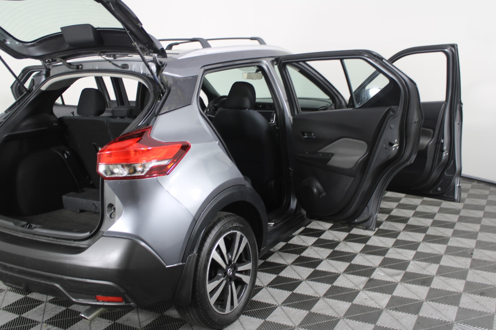 2019 Nissan Kicks SV - Photo 9