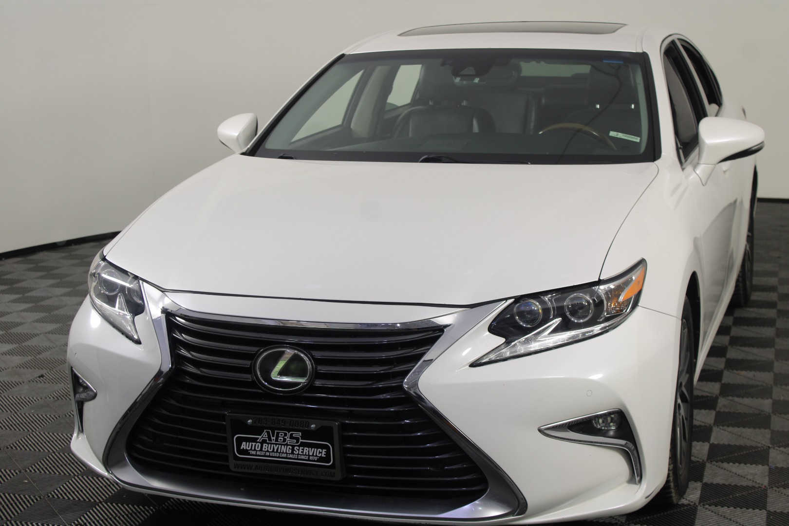 2017 Lexus ES 350 350's photo