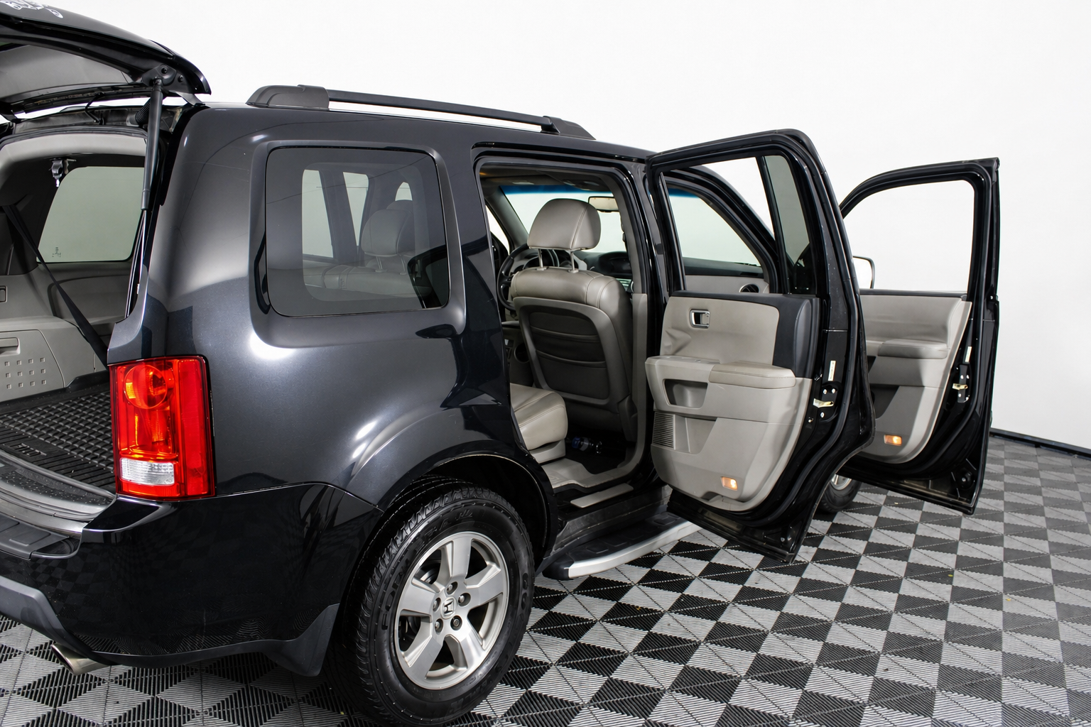 2011 Honda Pilot EX-L - Photo 12