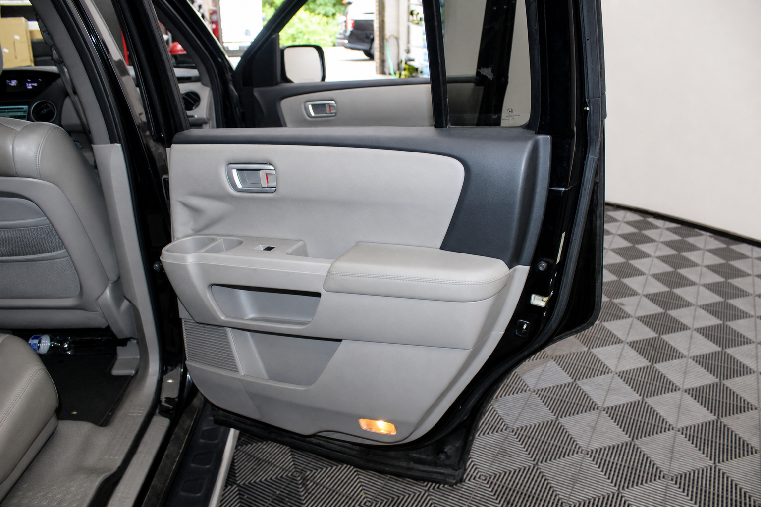 2011 Honda Pilot EX-L - Photo 40
