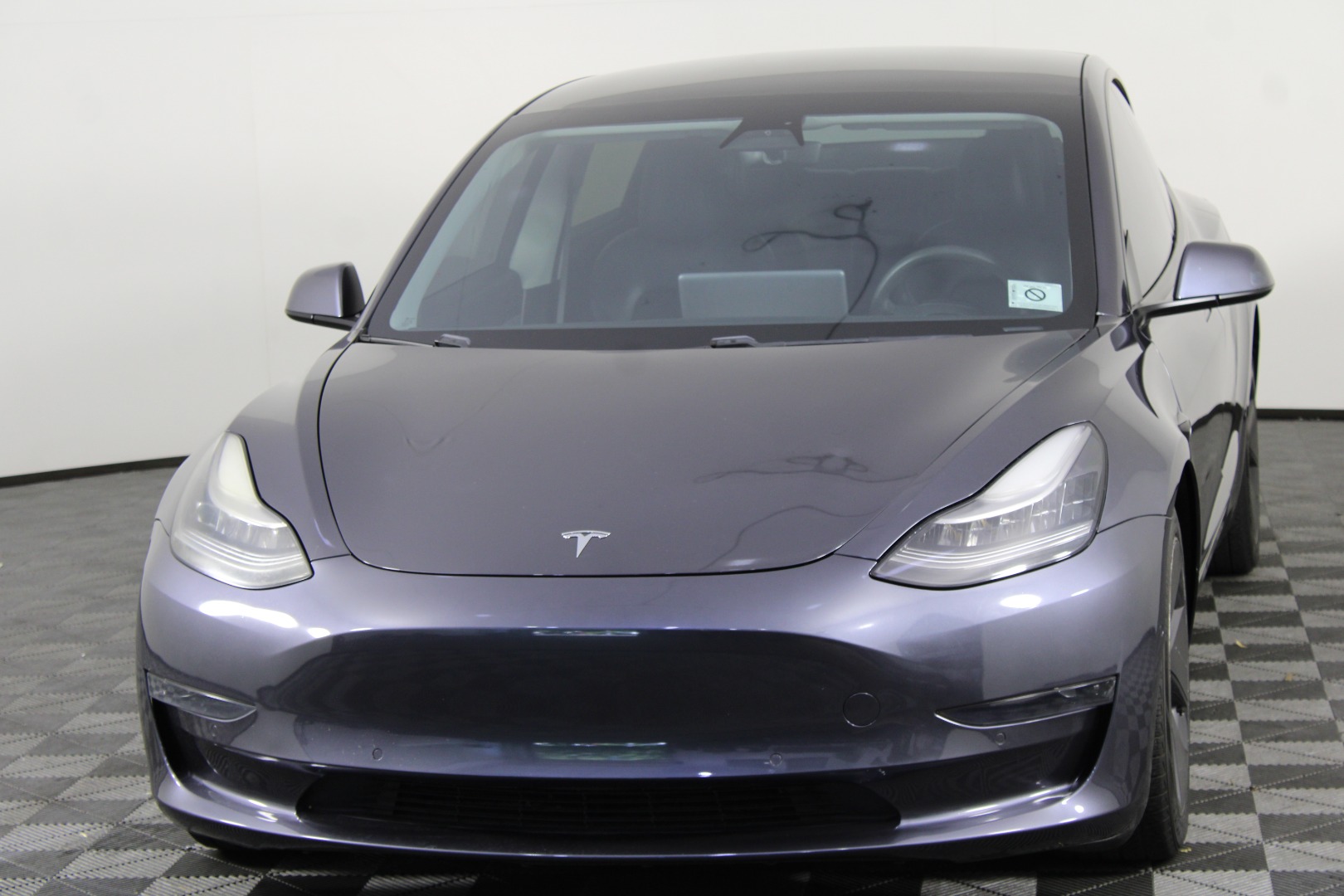 2021 Tesla Model 3 Standard Range Plus's photo
