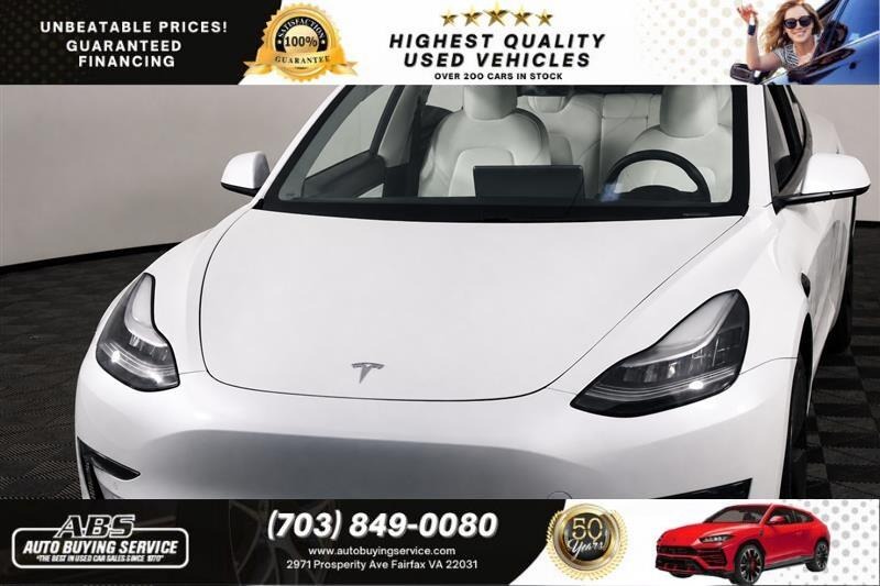 2021 Tesla Model 3 Standard Range Plus's photo