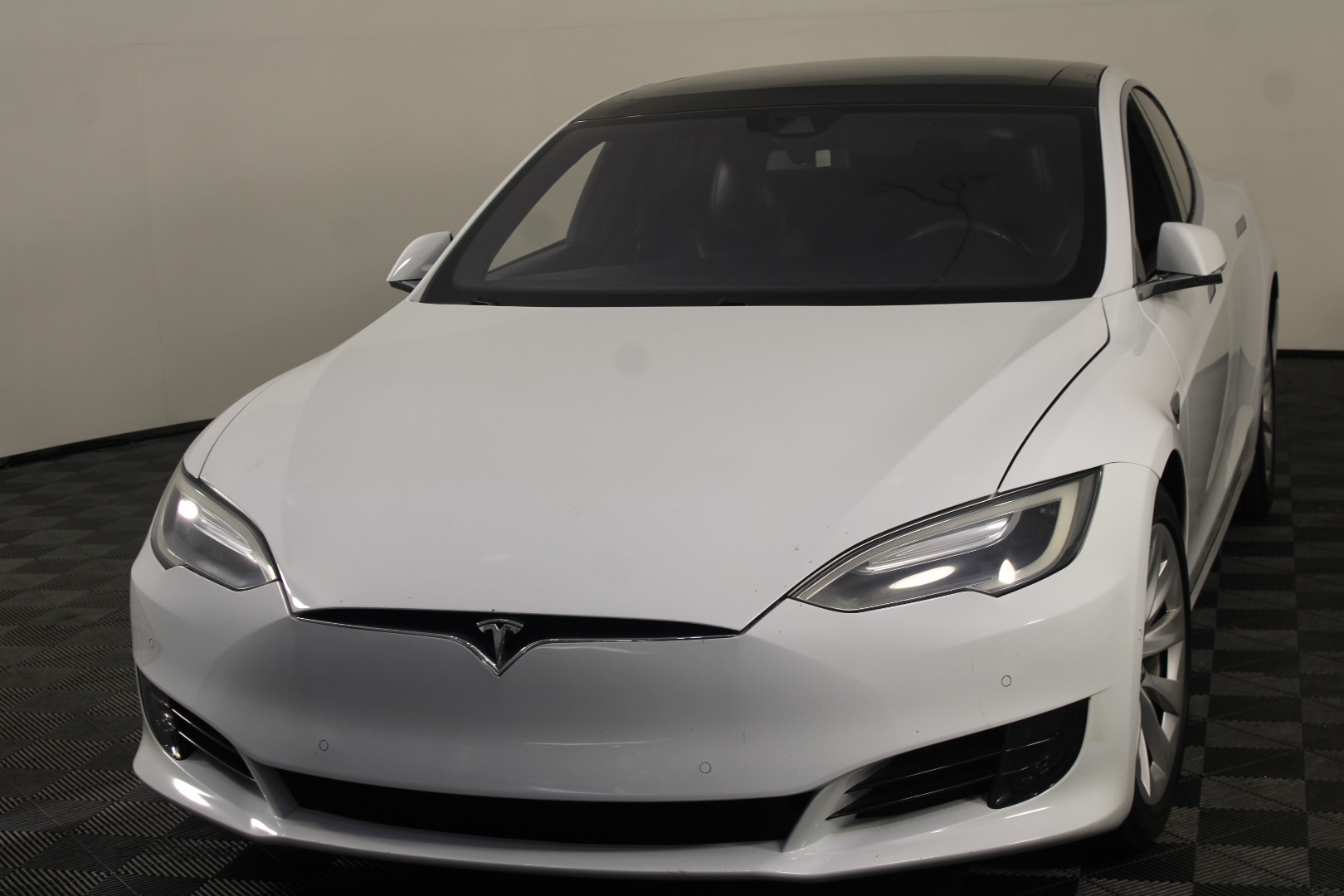 2016 Tesla Model S 60's photo