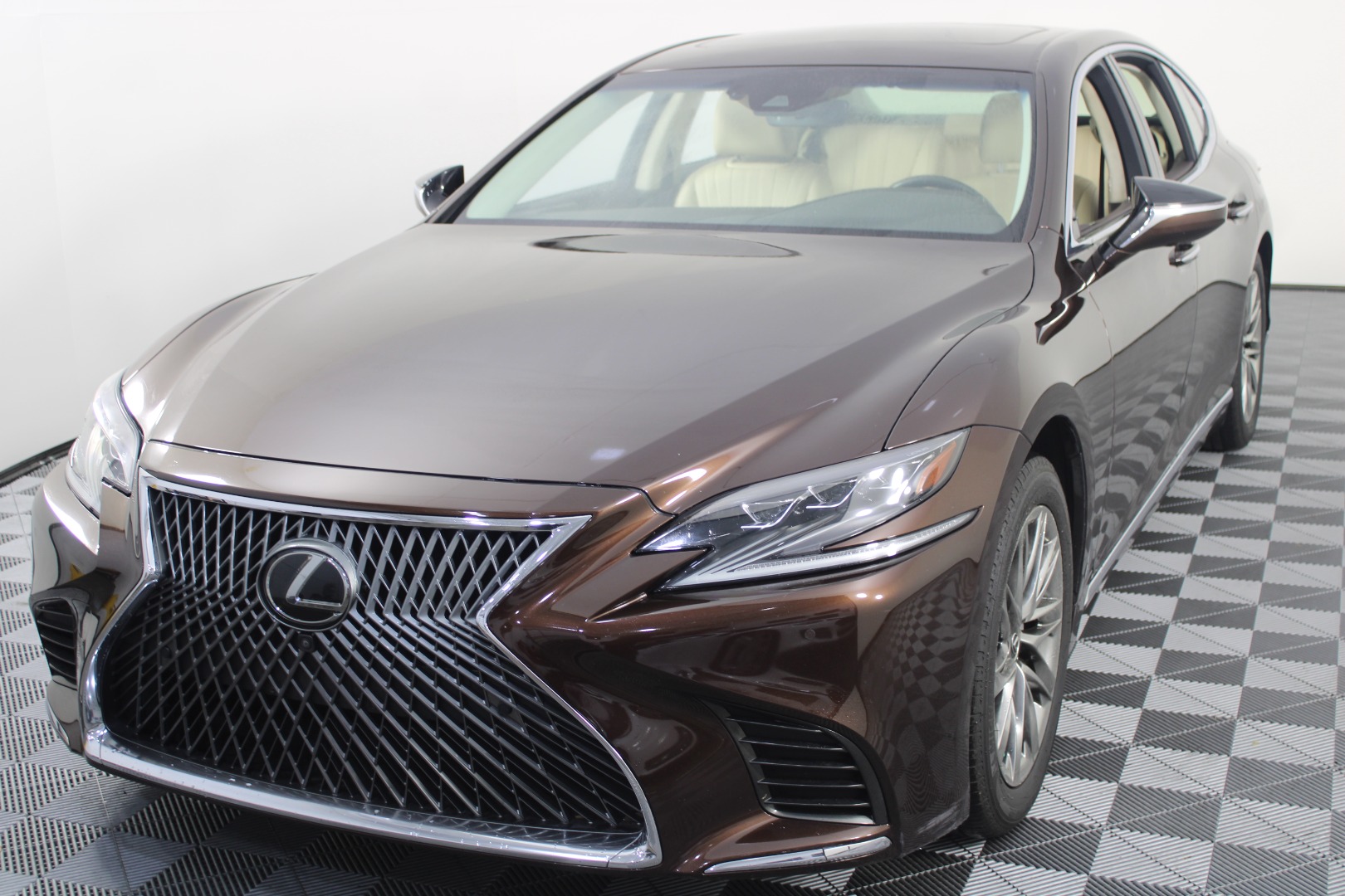 2018 Lexus LS 500 500 RWD's photo