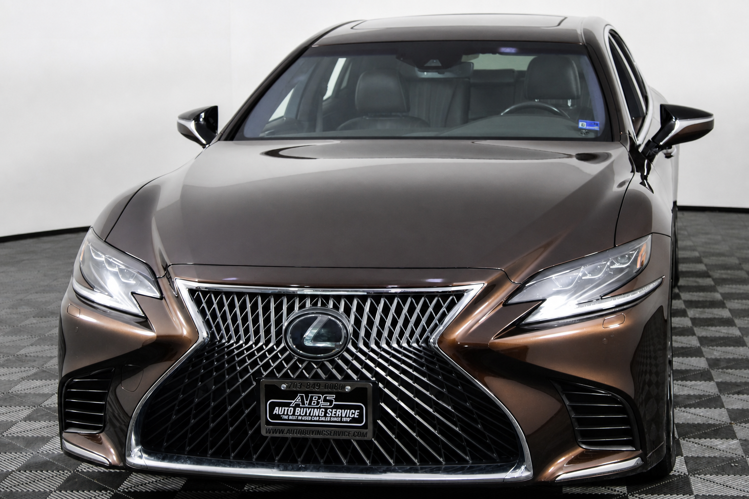 2018 Lexus LS Base - Photo 2