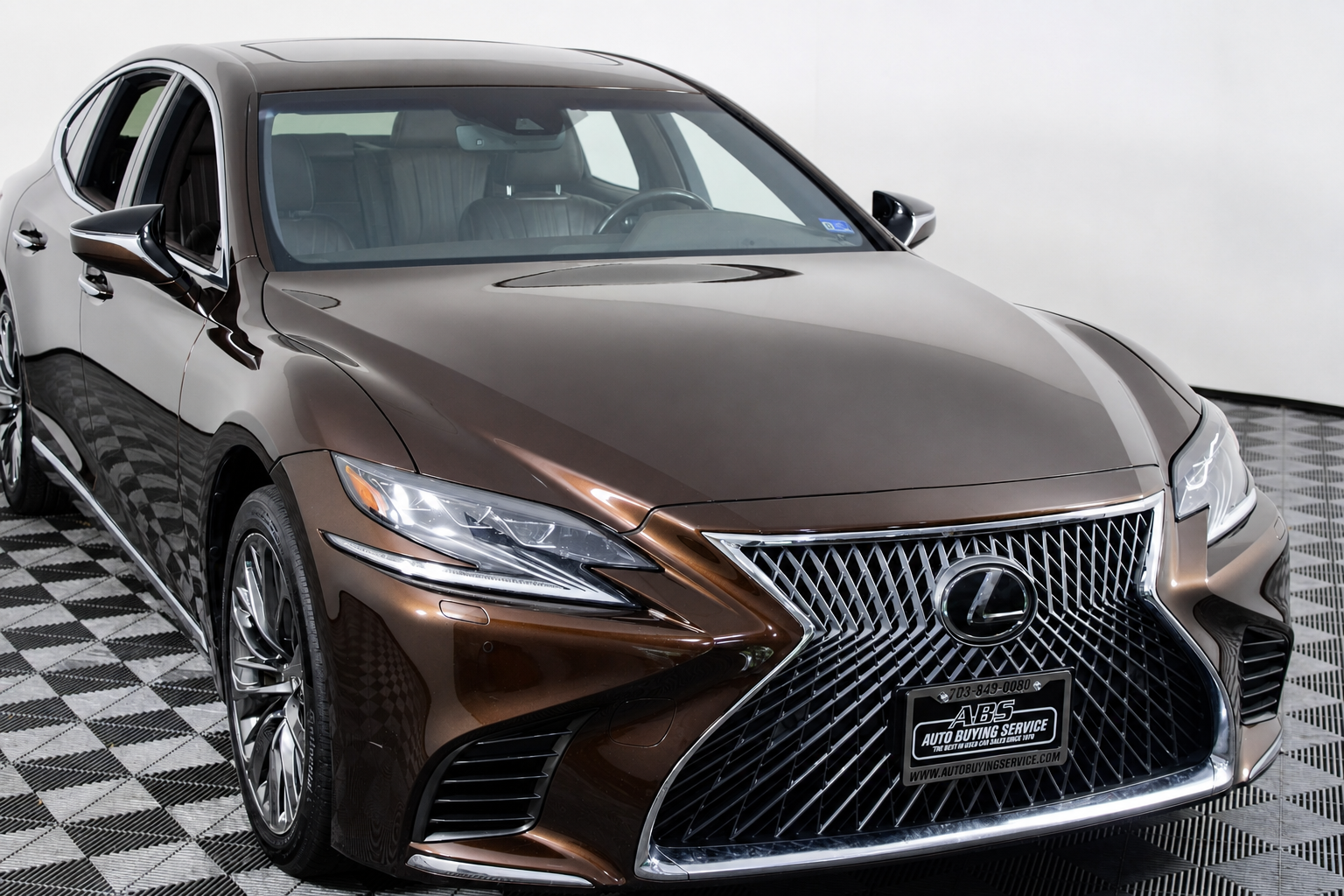 2018 Lexus LS Base - Photo 7