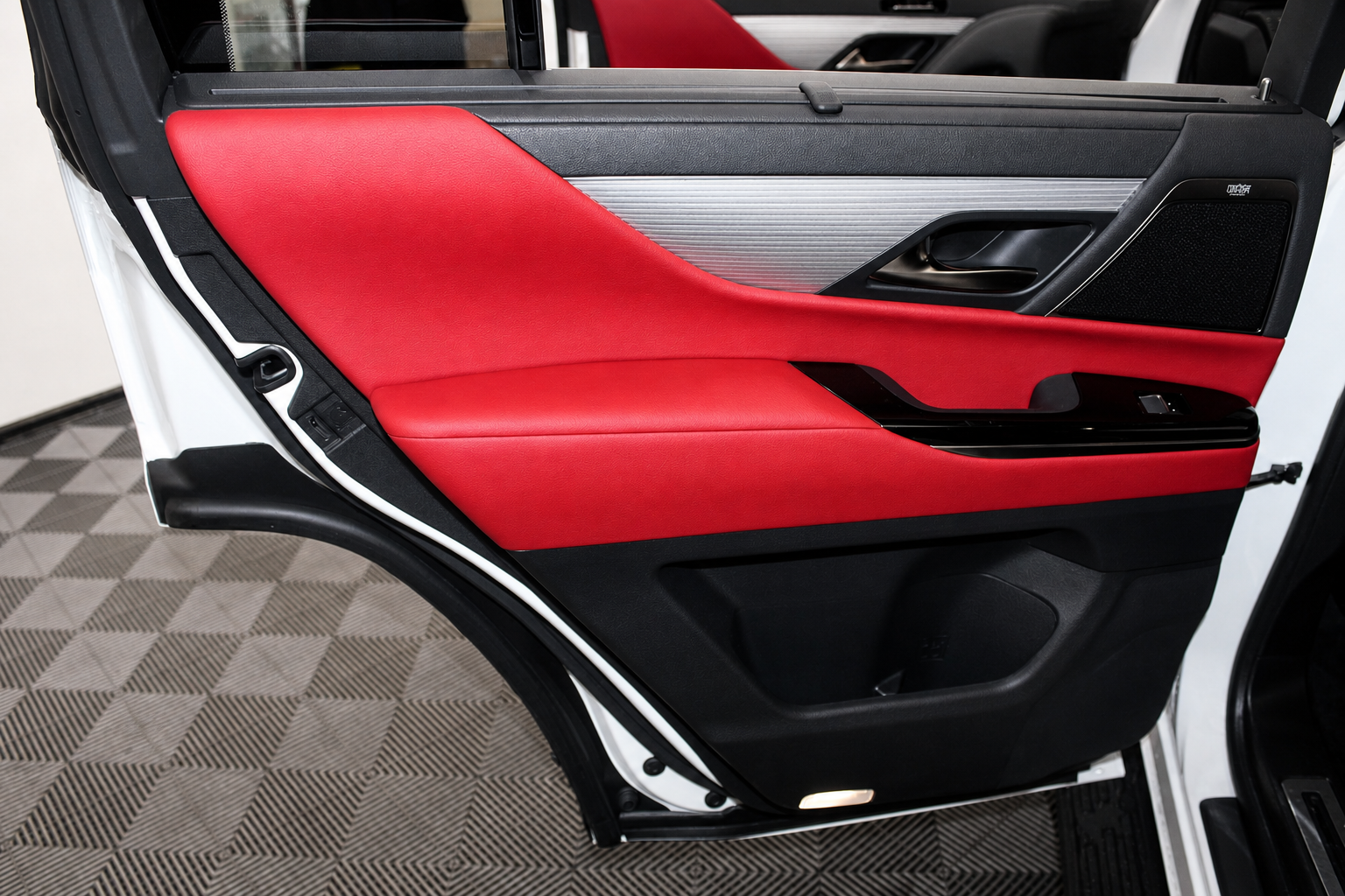2025 Lexus LX F-Sport - Photo 50