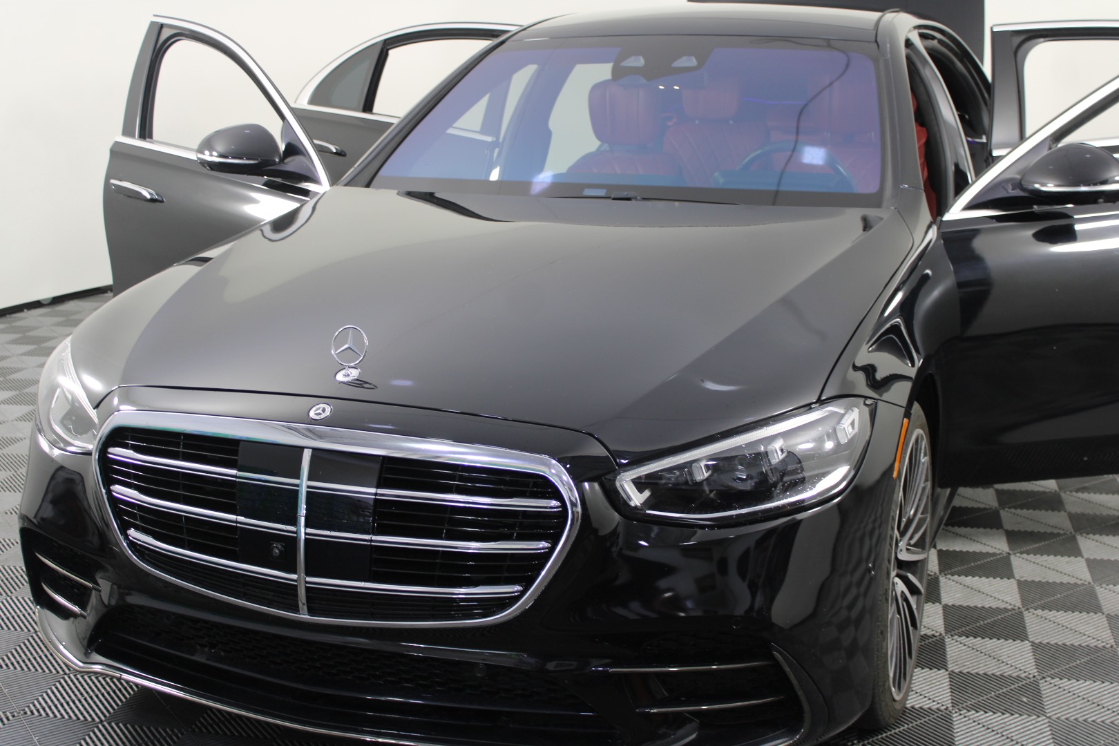 2022 Mercedes-Benz S-Class S 580 - Photo 3