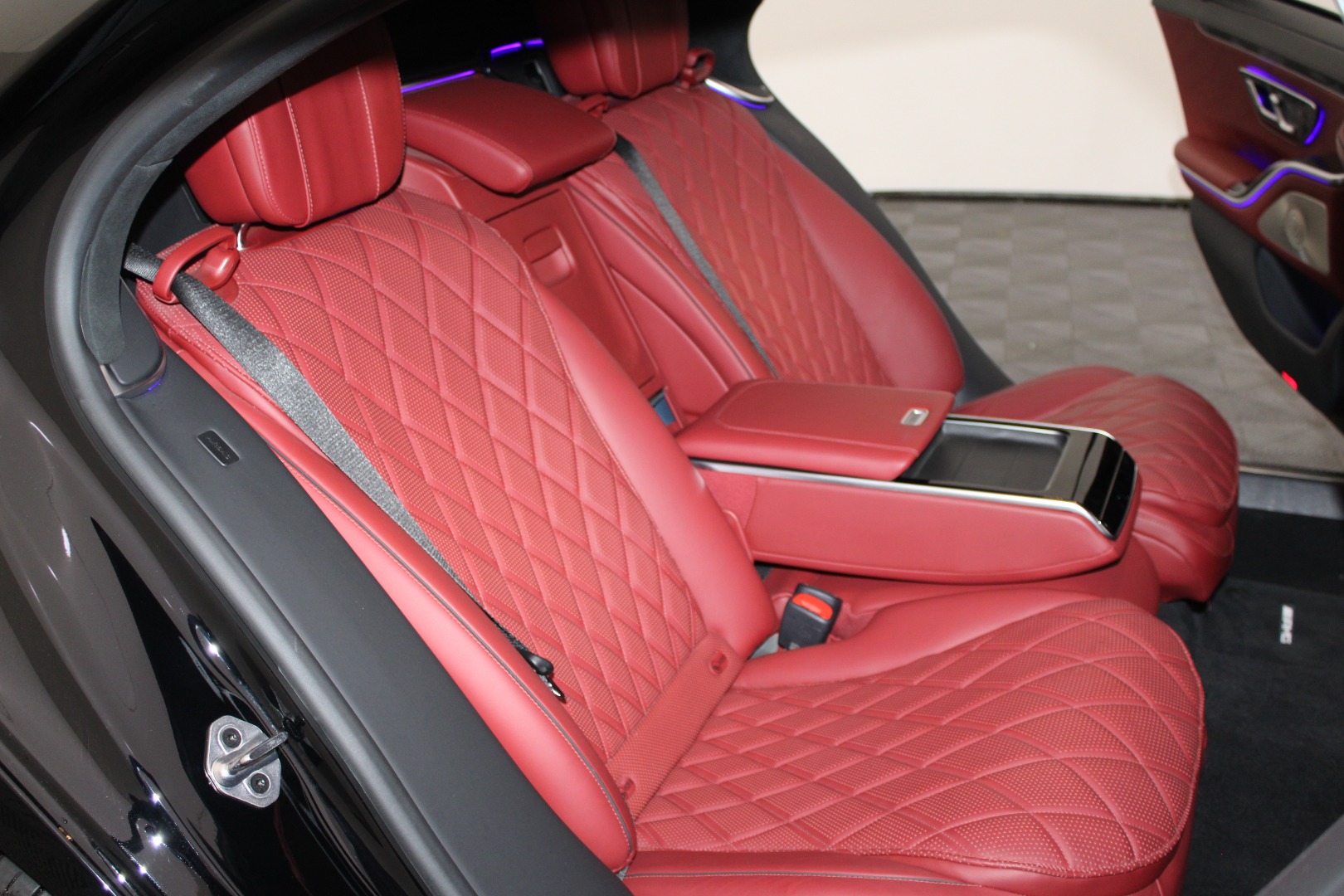2022 Mercedes-Benz S-Class S 580 - Photo 36