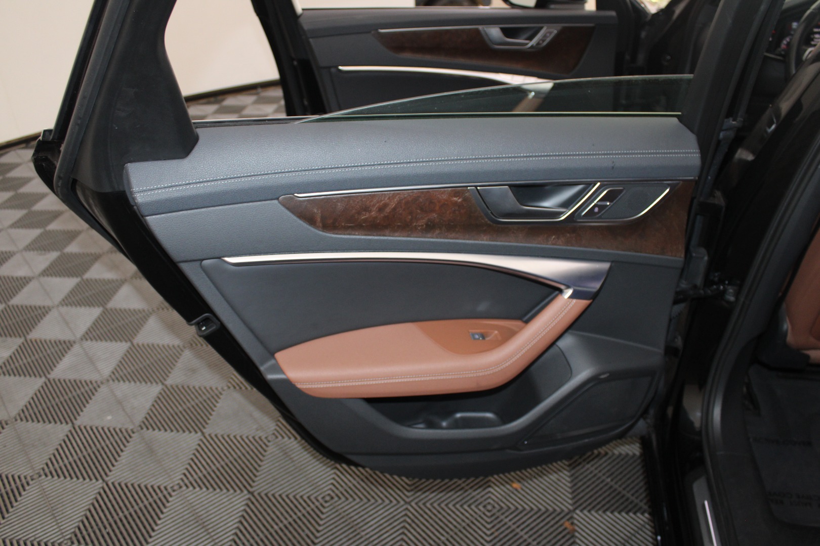 2020 Audi A6 Premium Plus - Photo 14