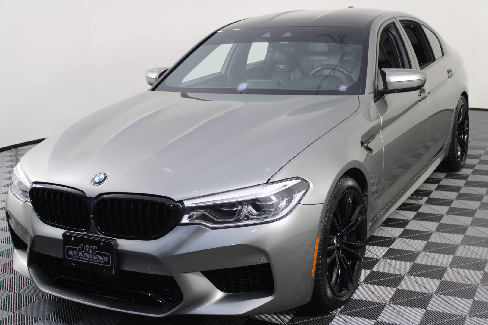 2018 BMW M5 M5's photo
