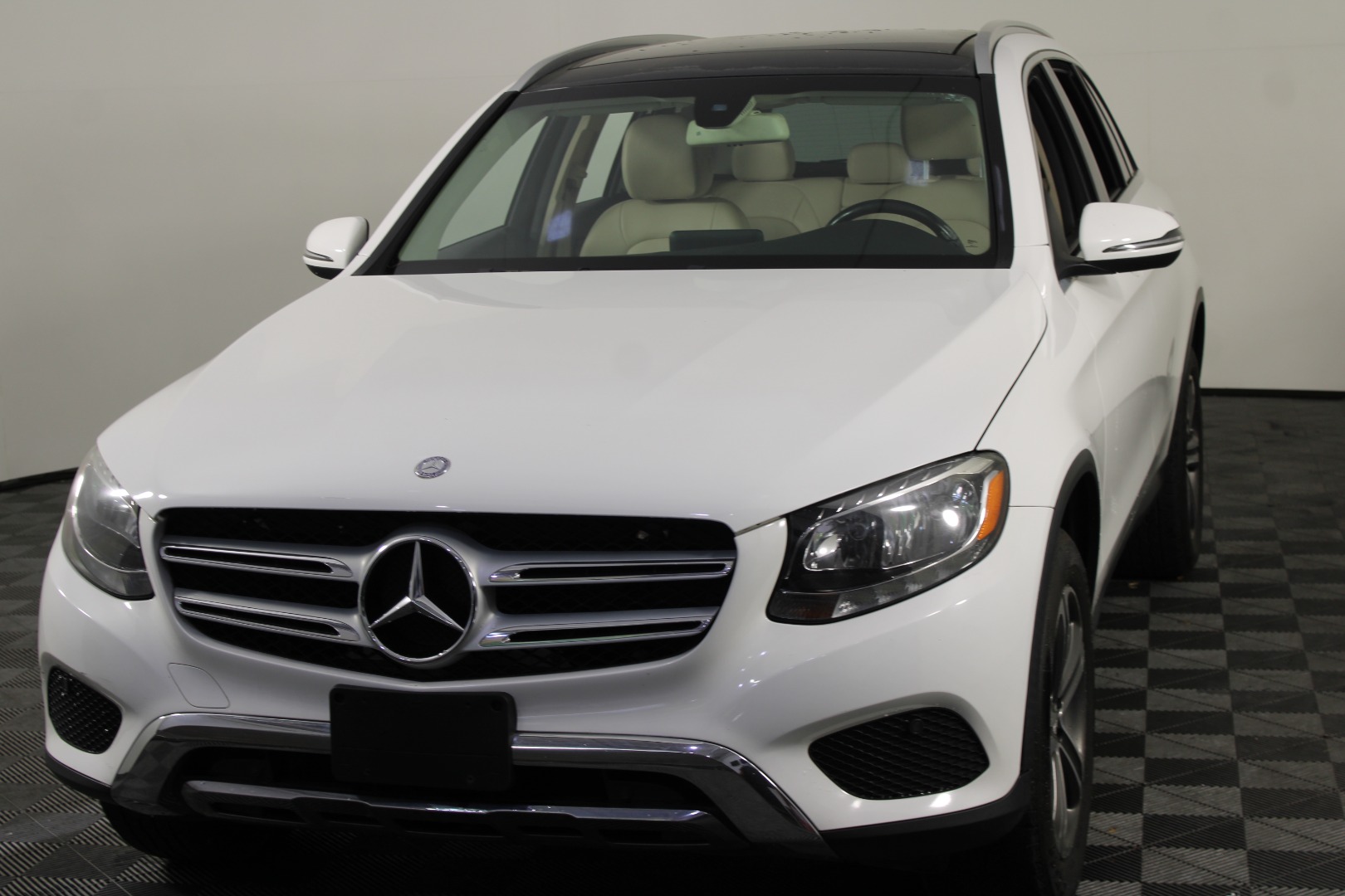 2016 Mercedes-Benz GLC GLC300 4MATIC's photo