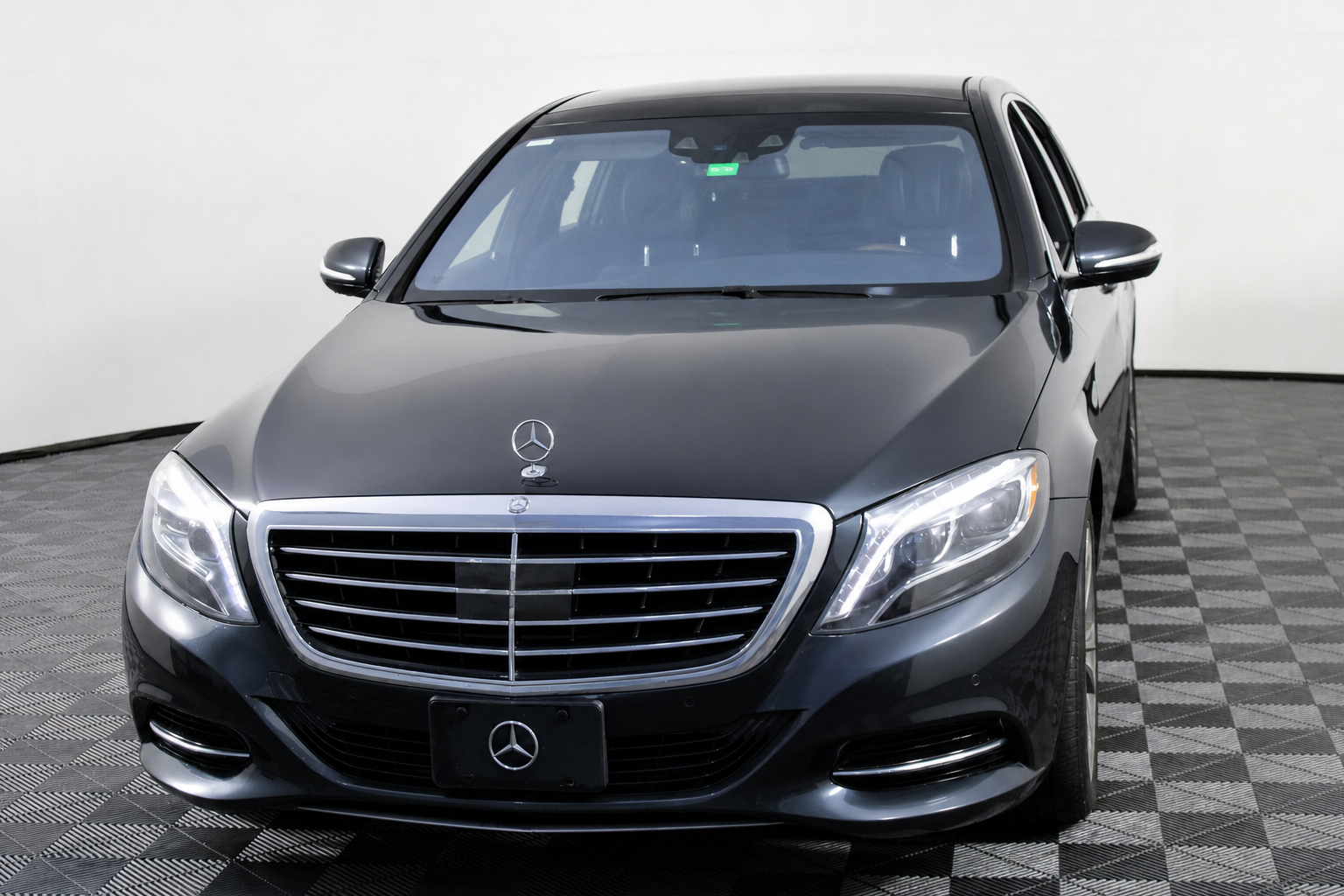 2014 Mercedes-Benz S-Class S550 4MATIC's photo