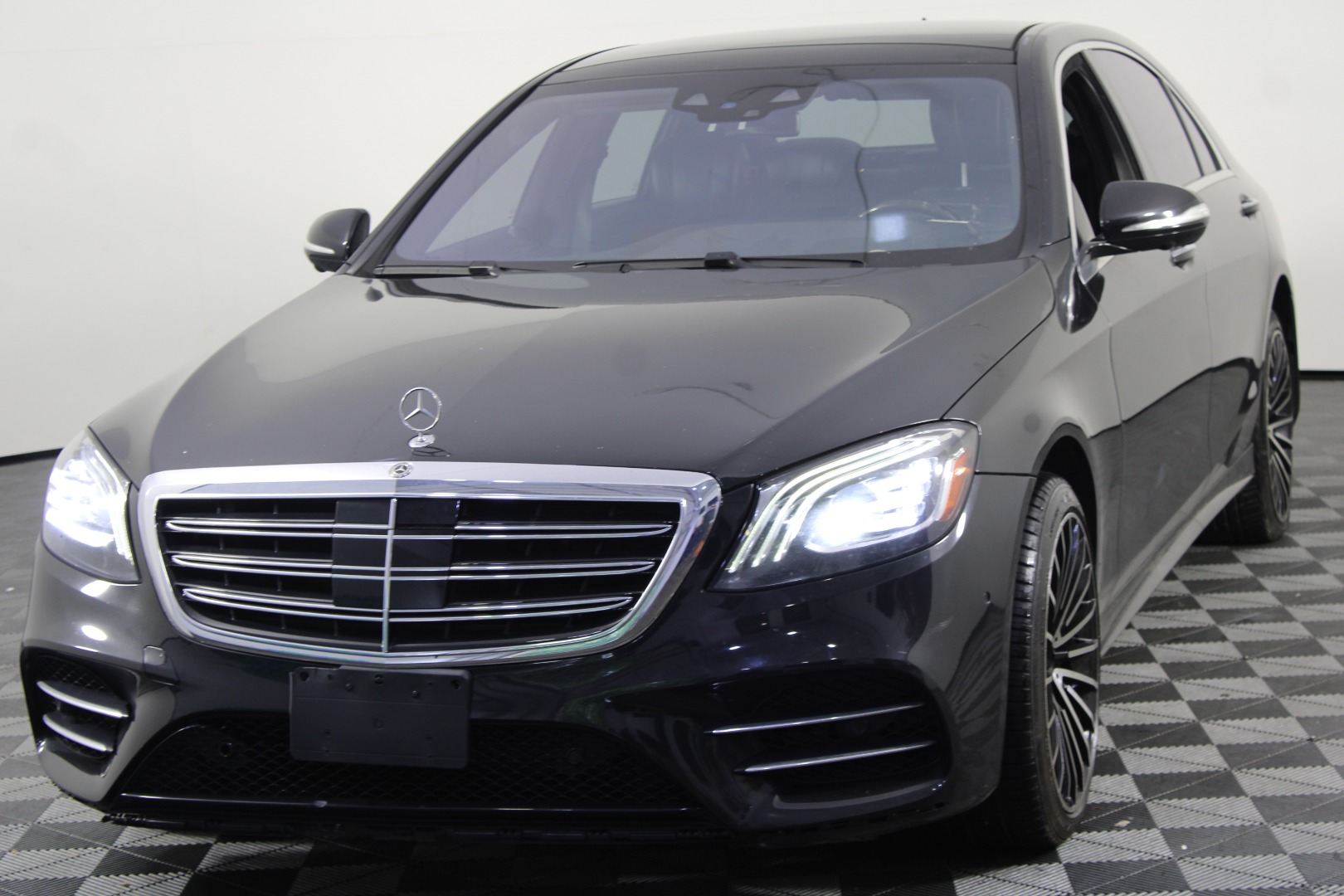 2019 Mercedes-Benz S-Class S560 4MATIC's photo