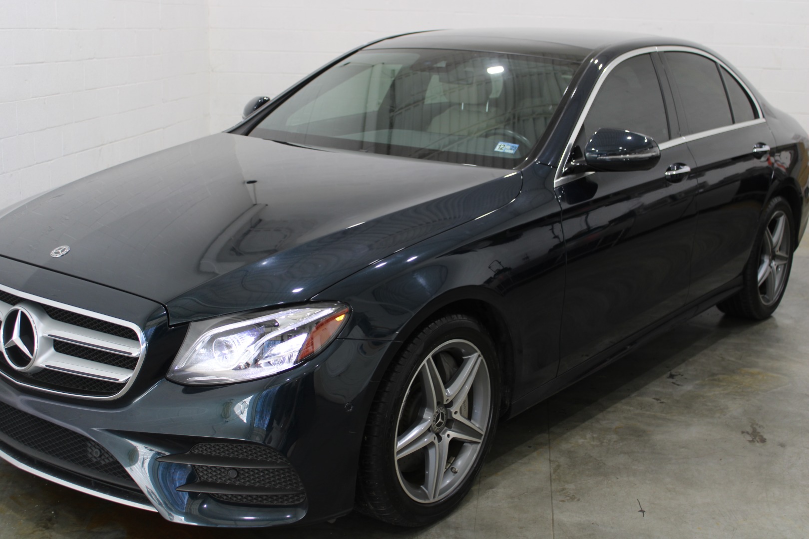 2018 Mercedes-Benz E-Class E300 4MATIC's photo