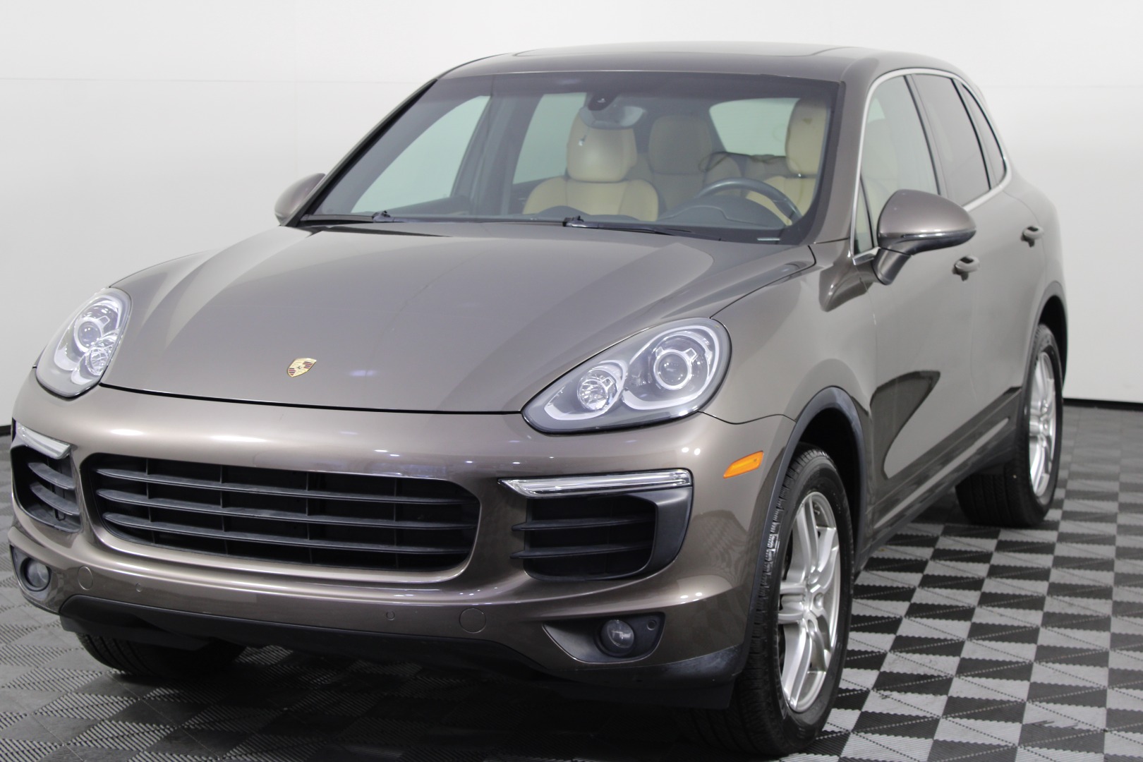 2016 Porsche Cayenne Tiptronic's photo