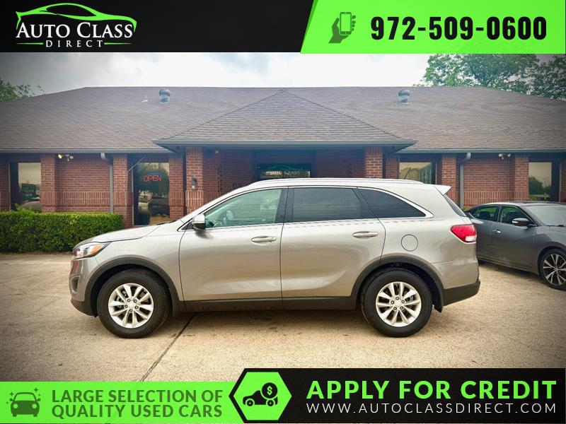 2017 Kia Sorento LX AT's photo