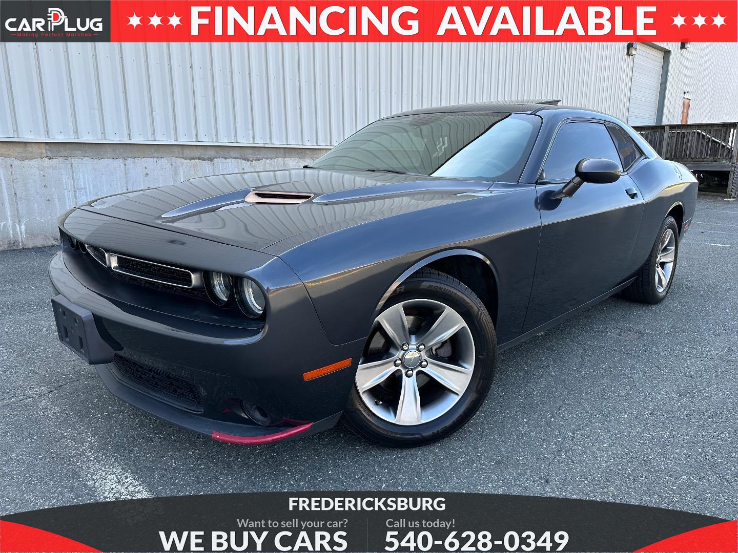 2017 Dodge Challenger SXT's photo