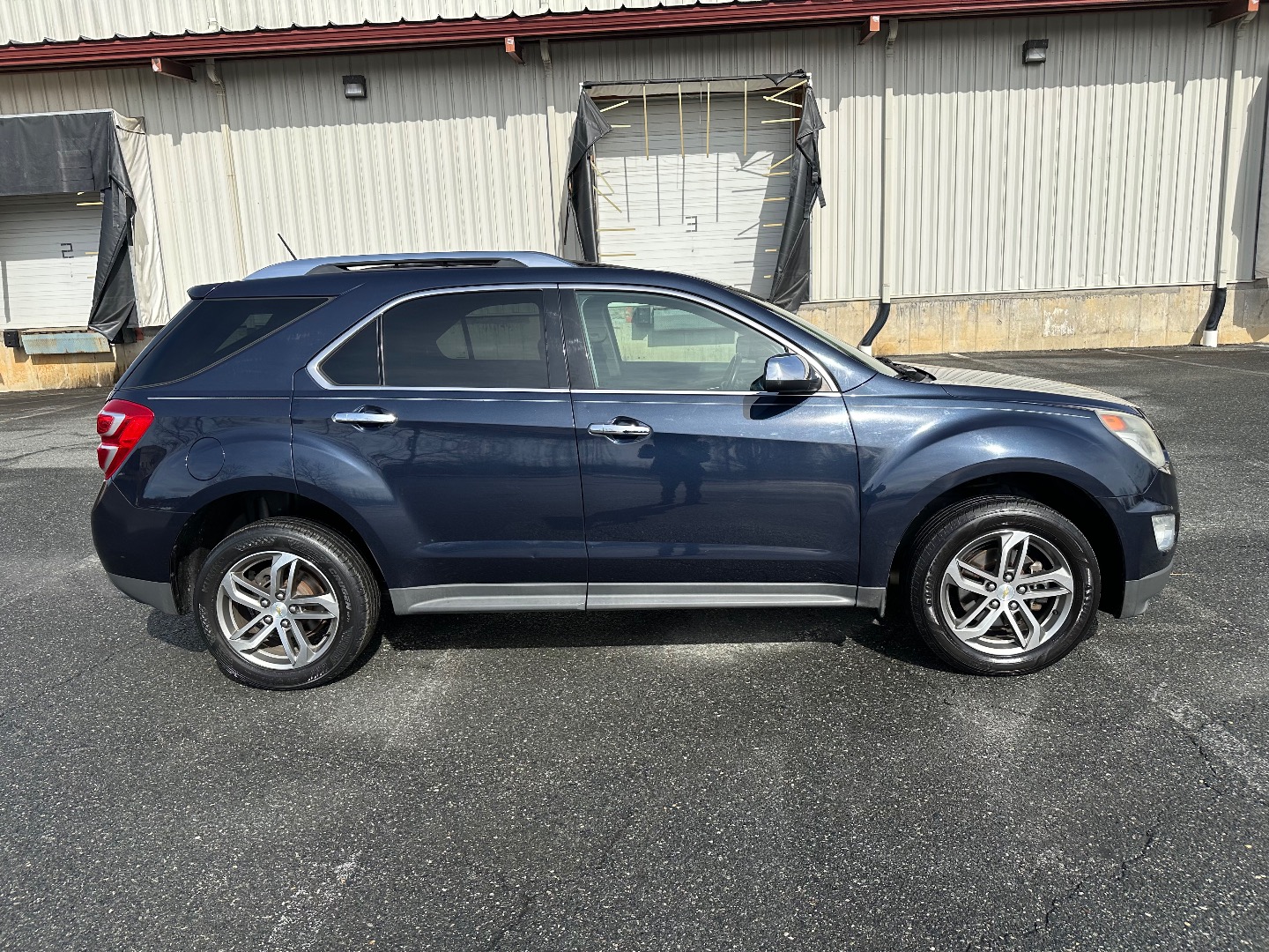 2017 Chevrolet Equinox Premier - Photo 17