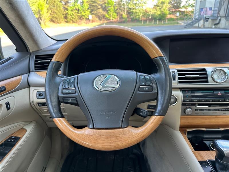 2014 Lexus LS Base - Photo 38