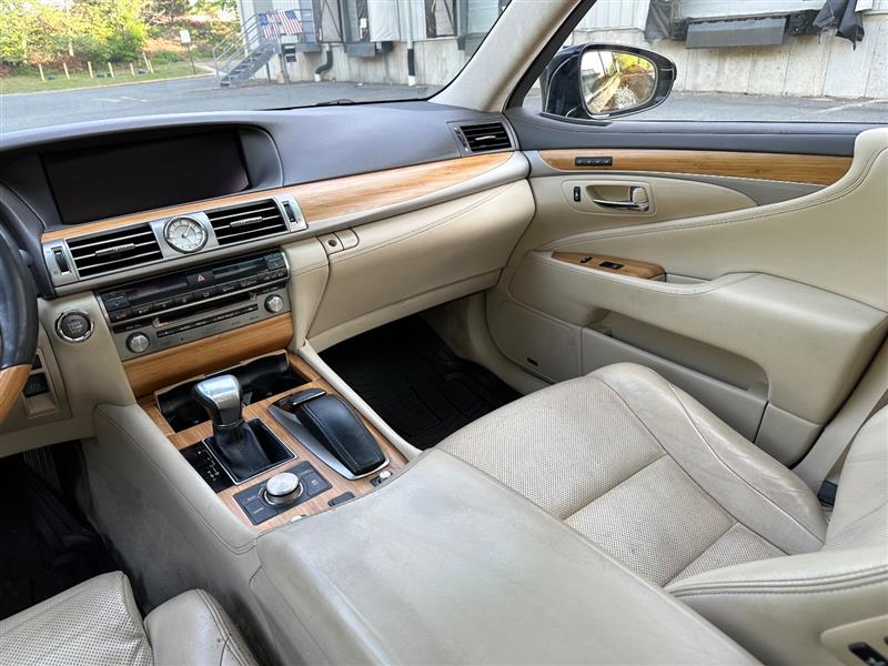 2014 Lexus LS Base - Photo 40