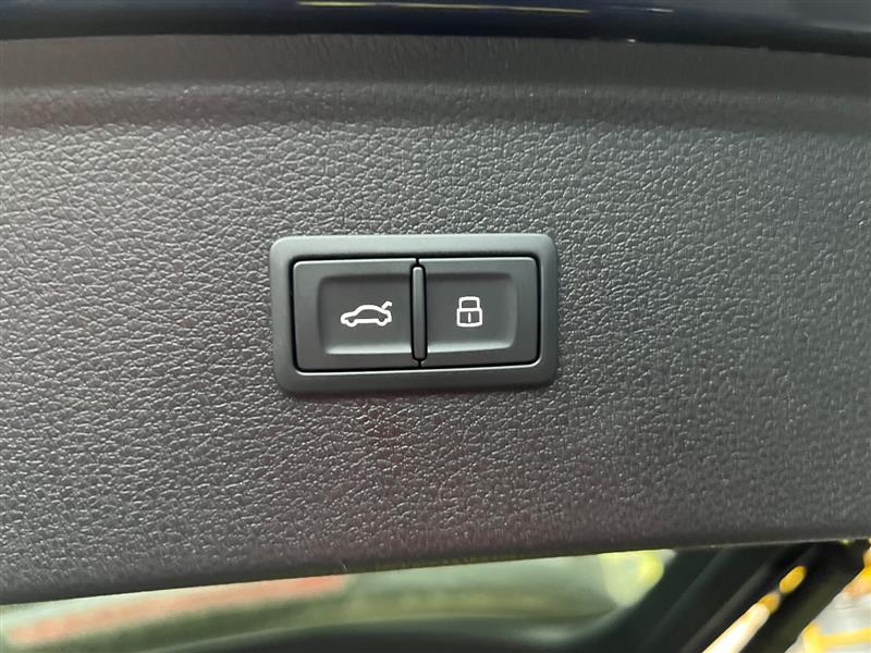 2023 Audi Q5 Premium - Photo 42